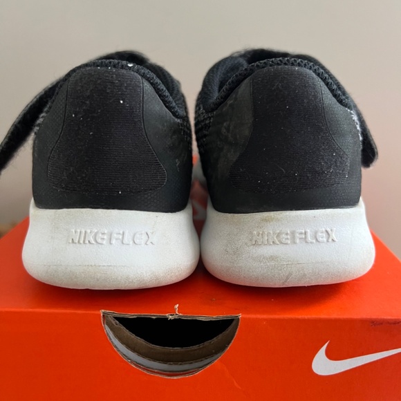 Kids Nike Flex:  11C - Picture 5 of 9